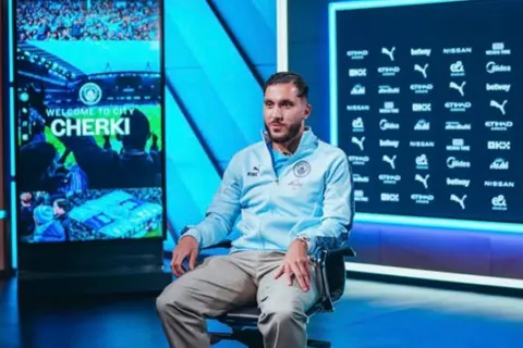 ريان شرقي يقترب من العودة للمشاركة مع مانشستر سيتي